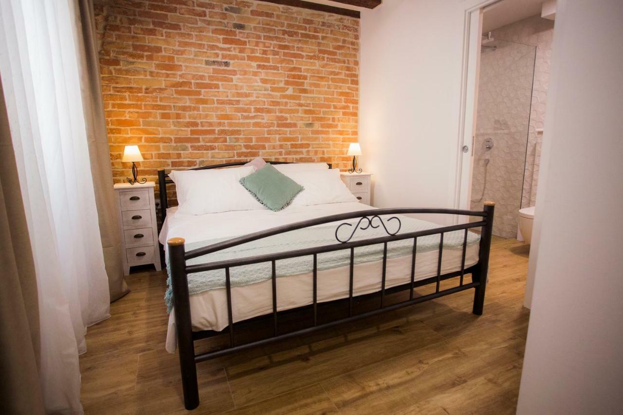 Studio Apartman Ana Split Zewnętrze zdjęcie