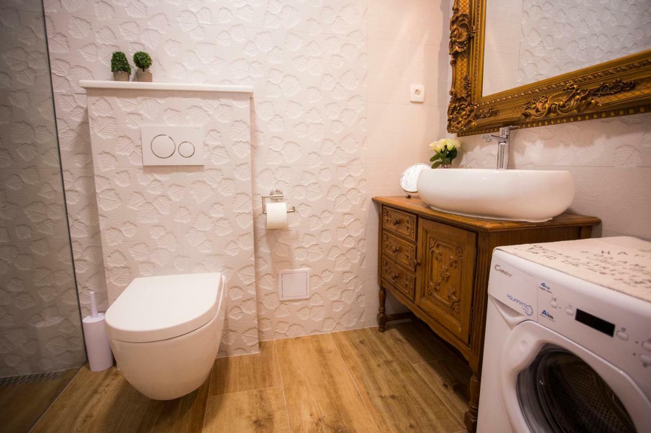 Studio Apartman Ana Split Zewnętrze zdjęcie