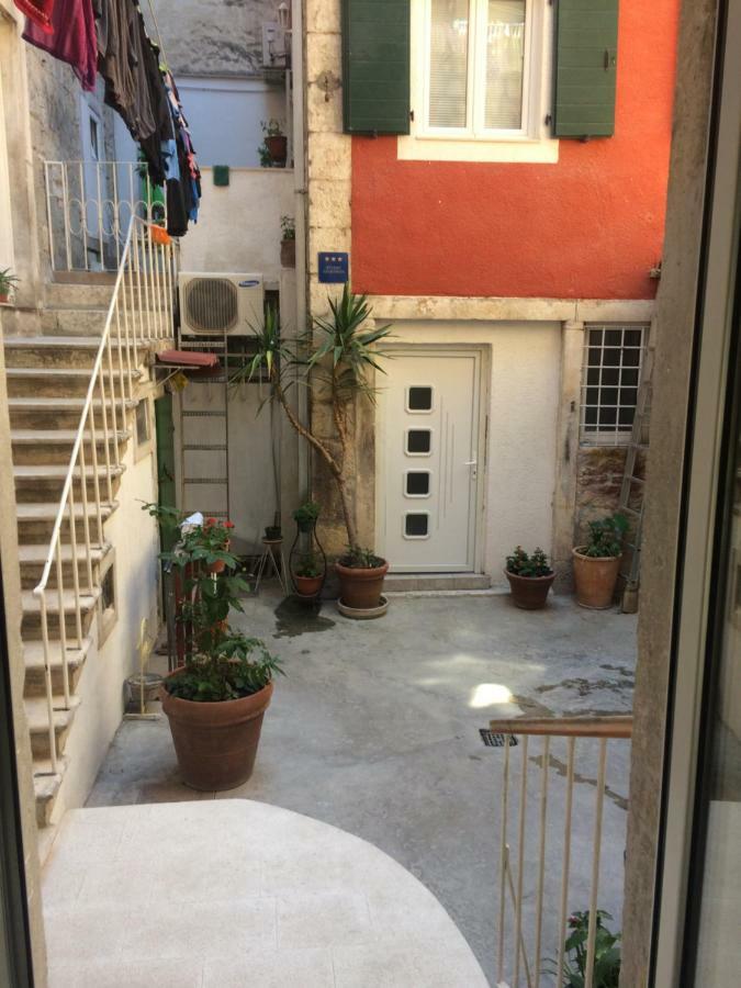 Studio Apartman Ana Split Zewnętrze zdjęcie