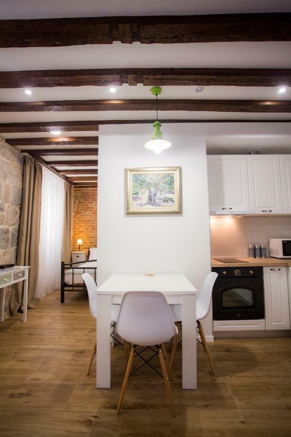 Studio Apartman Ana Split Zewnętrze zdjęcie